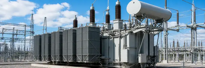 Fiber optic temperature probes installed in transformer windings